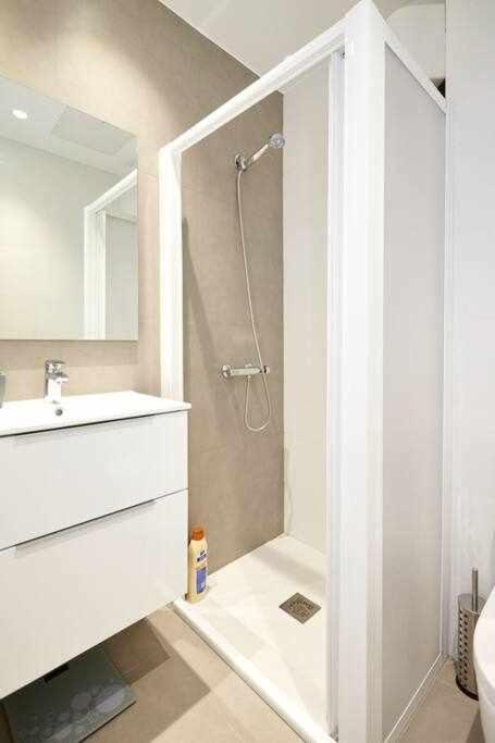 Apartamento Ayla San Fermin Pamplona Exterior photo